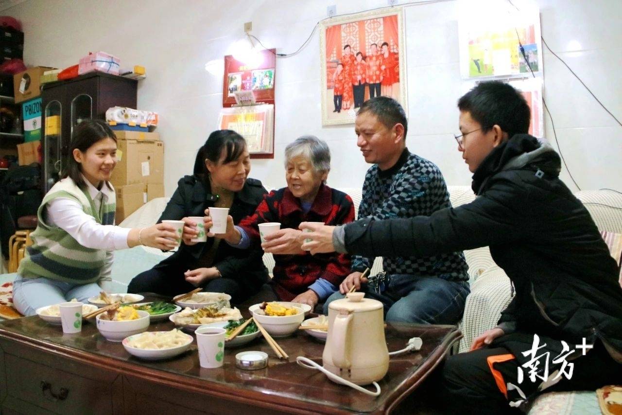 “家人在哪，幸福就在哪”，今年春节他们在麻涌过